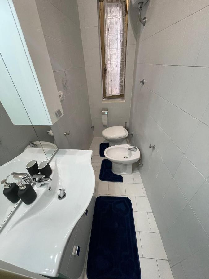 Valentina House Apartment Наполи Екстериор снимка